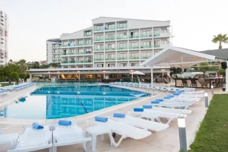 Falcon Hotel