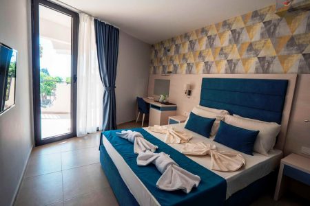 PEARL BEACH RESORT ČANJ